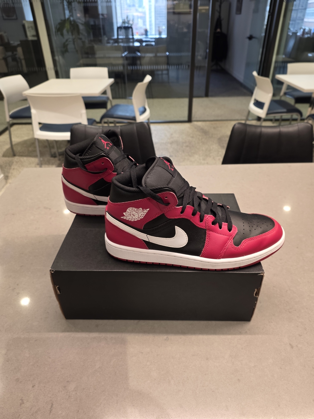 Air Jordan 1 Mid Red Black White Sneakers